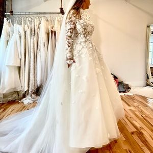 Beccar wedding dress Serenity